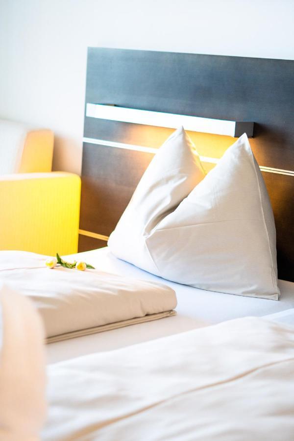 Neufeldersee Hotel & Restaurant Neufeld an der Leitha Ngoại thất bức ảnh