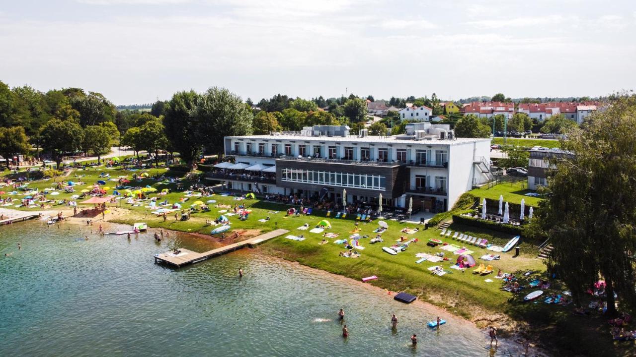 Neufeldersee Hotel & Restaurant Neufeld an der Leitha Ngoại thất bức ảnh