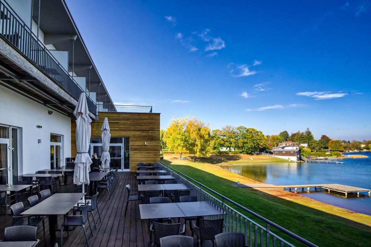 Neufeldersee Hotel & Restaurant Neufeld an der Leitha Ngoại thất bức ảnh
