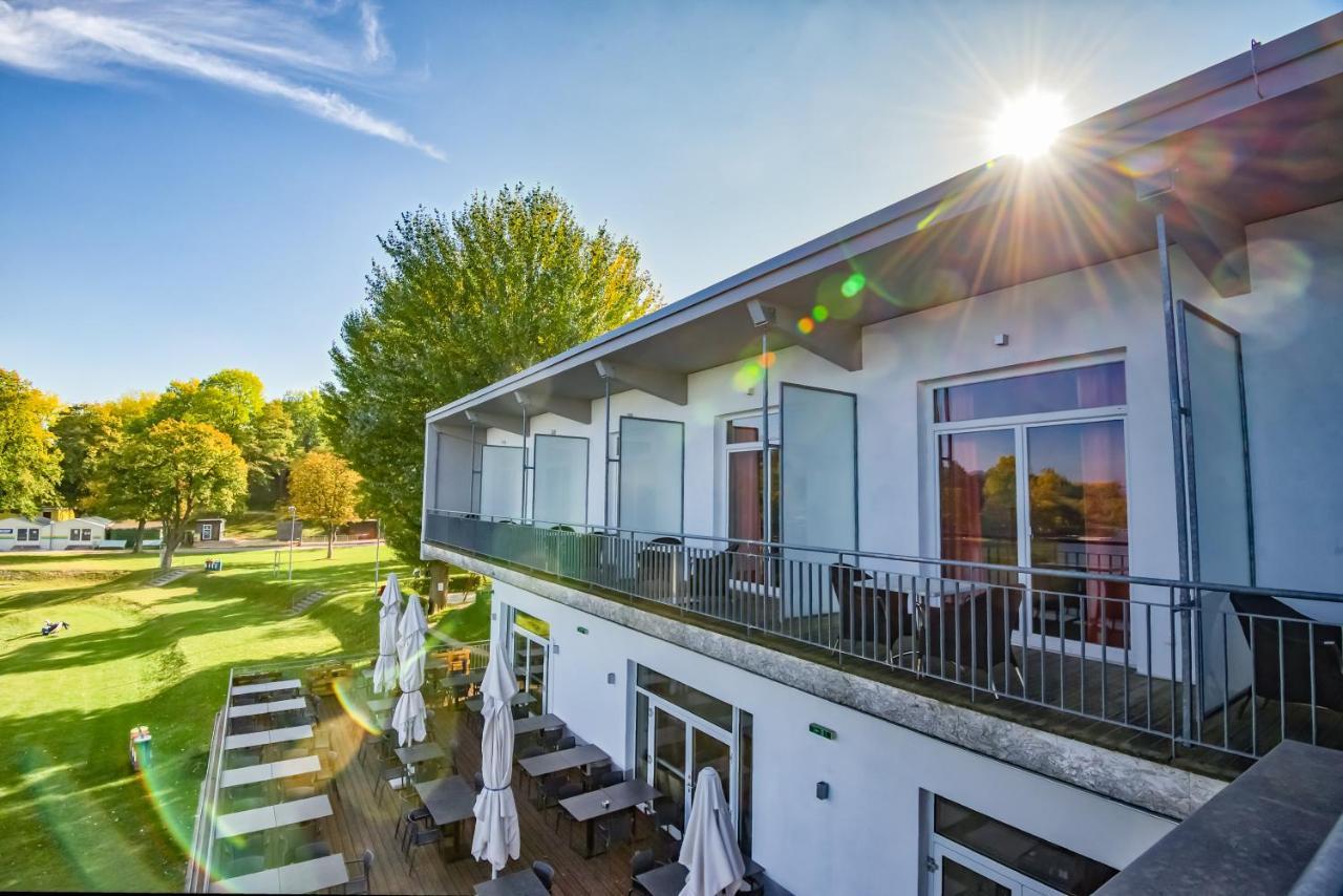 Neufeldersee Hotel & Restaurant Neufeld an der Leitha Ngoại thất bức ảnh