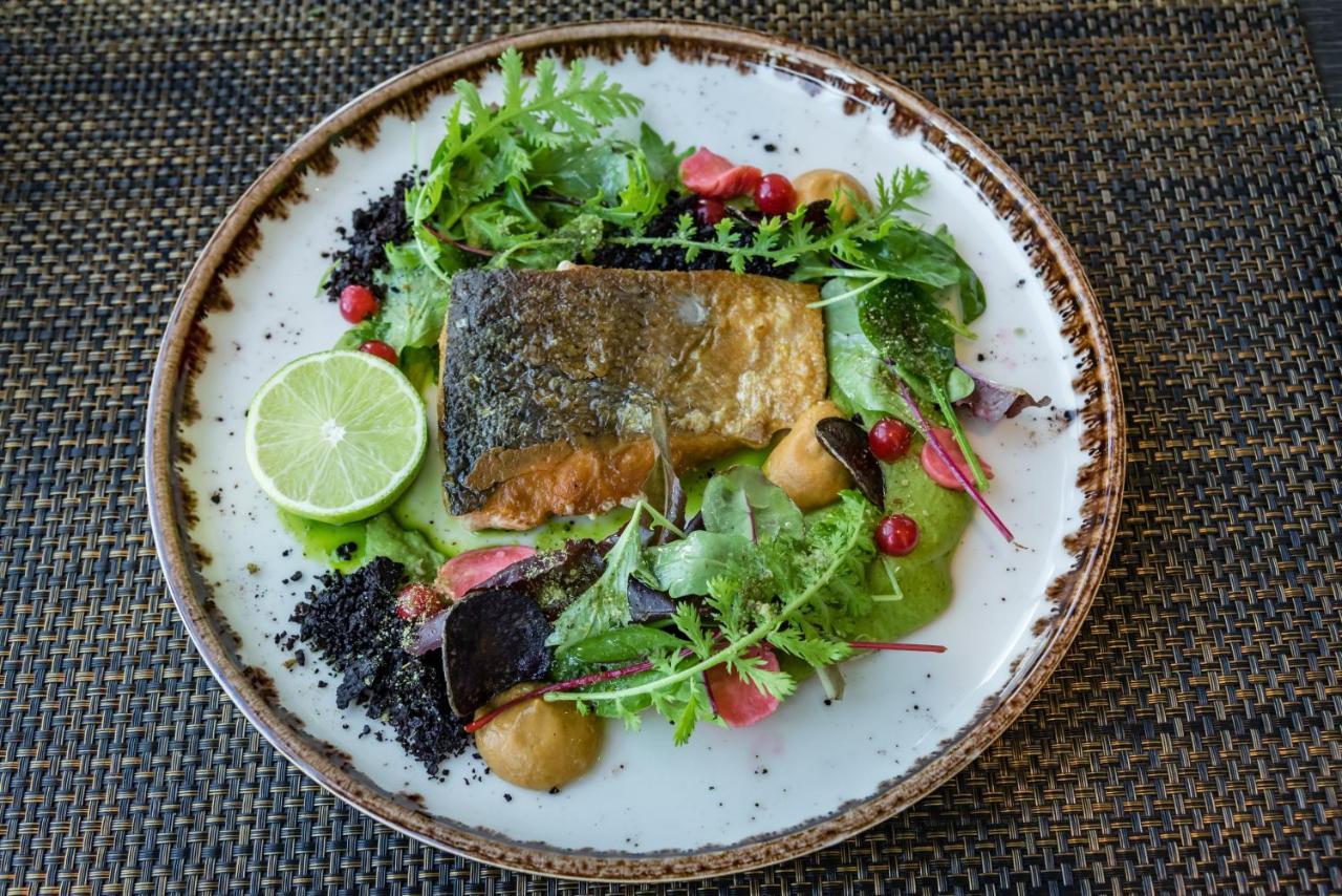 Neufeldersee Hotel & Restaurant Neufeld an der Leitha Ngoại thất bức ảnh